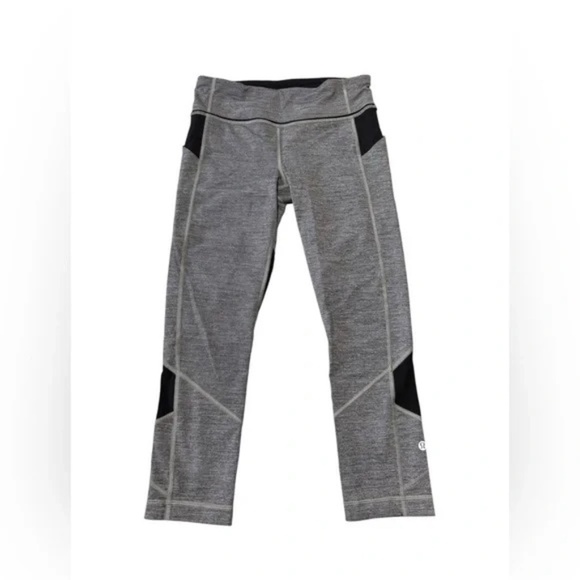 LULULEMON - Pace Rival Crop *22" Heathered Black / Black in Size 6 - Picture 4 of 10